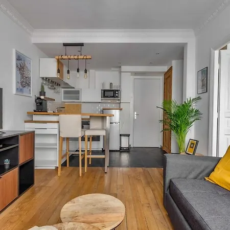 Elegant In Heart Of 18 2 Pers Apartamento *